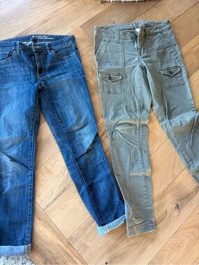 Set of women’s Gap jeans and olive green cargos, size 2